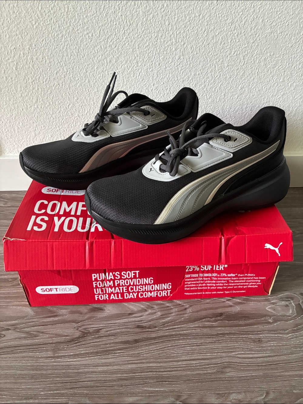 Puma Men’s Black and grey Softride Exo shoes